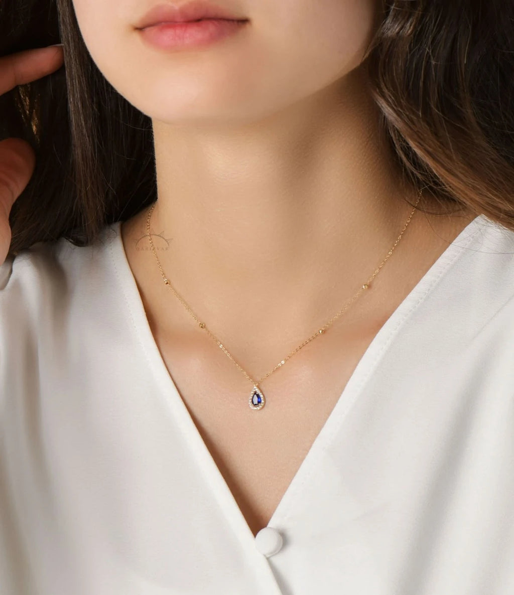 Chaine Bleu Love OR 18K